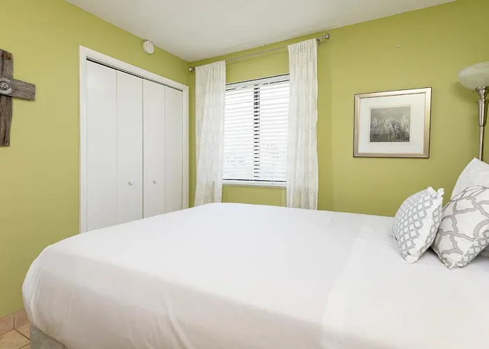 Apartment Surf & Racquet Club #207a